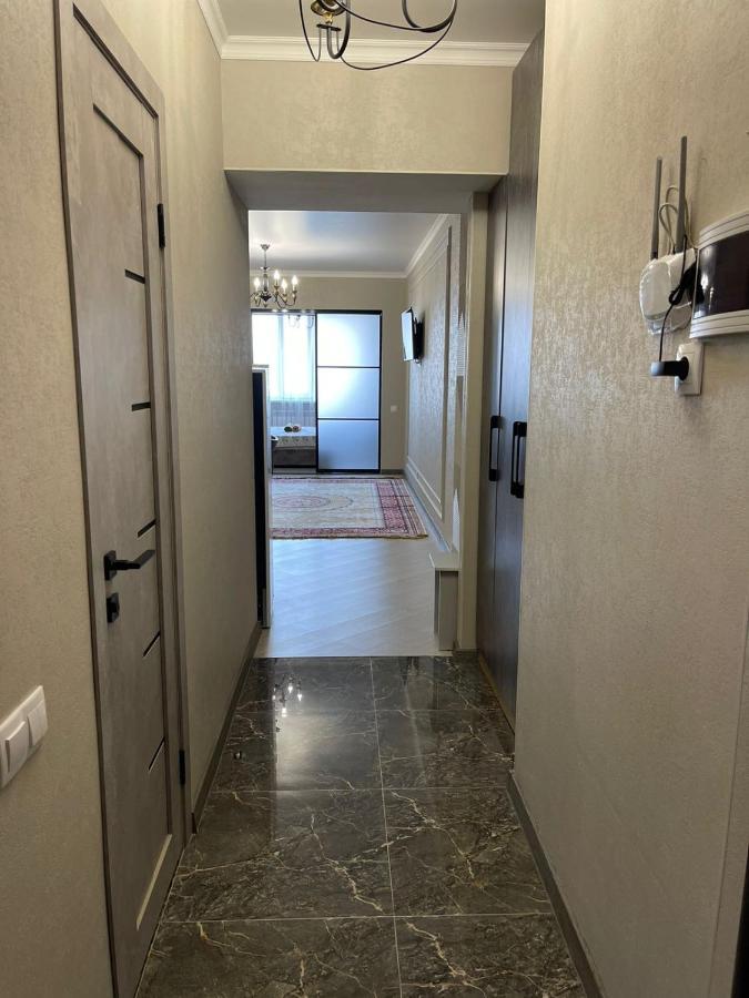 2-комнатная жк молодежный на тулебаева Apartment Almaty